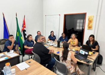Reunião com Unidade Regional de Ensino define novas metas para educação de Ilhabela