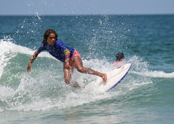 Atletas caiçaras de Ilhabela são premiados no 6º Campeonato de Surf do Bonete