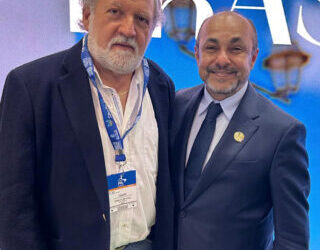 Prefeitura de Ilhabela apresenta potencial turístico e oportunidades de investimento em feira internacional