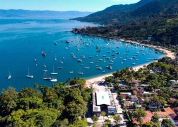 Ilhabela registra alta ocupação hoteleira e projeta forte movimento para o feriado de Páscoa
