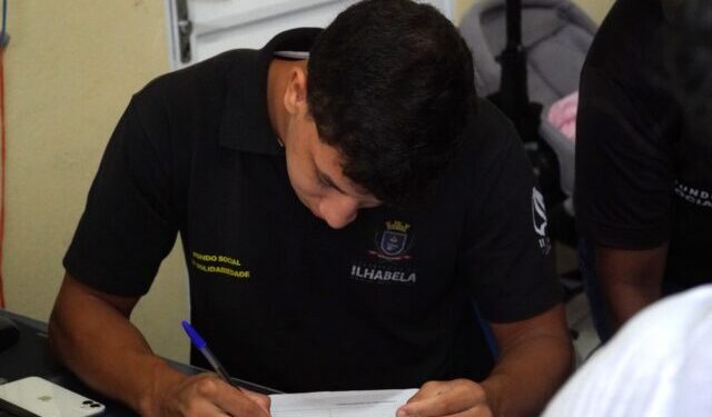 Varal Solidário distribui 1,8 mil itens e alcança 228 famílias em fevereiro