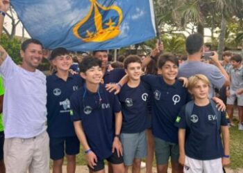 Velejadores ilhabelenses disputam Seletiva Nacional de Optimist em Cabo Frio