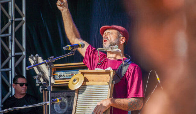 4º Ilhabela JAM chega à Praia do Perequê neste fim de semana com programação musical diversificada