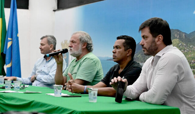 Em audiência pública, Prefeito Toninho Colucci apresenta medidas para enfrentar queda histórica dos royalties