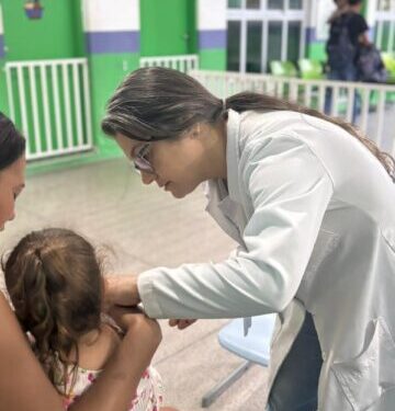 Prefeitura de Ilhabela inicia campanha “Vacinação nas Escolas 2026” nesta sexta-feira (24)