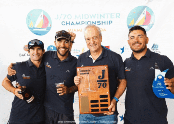 Velejador de Ilhabela integra equipe brasileira campeã inédita do J/70 Midwinter Championship, em Miami