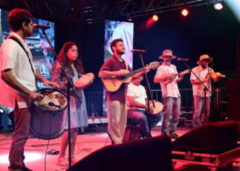 Prefeitura de Ilhabela abre a 31ª Semana da Cultura Caiçara com homenagens emocionantes e valorização das tradições do povo caiçara