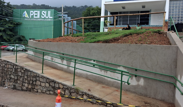 Prefeitura de Ilhabela entrega nova rampa de acessibilidade da UBS Costa Sul