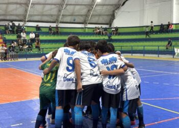 São João domina semifinais e avança em duas categorias no Campeonato Municipal de Futsal de Base 2026 de Ilhabela