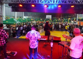 1ª Festa de São João faz sucesso em estreia no Itaquanduba