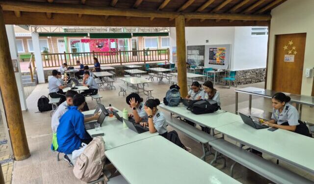 Alunos de Ilhabela conquistam vaga na final estadual da Olimpíada Nacional em História do Brasil