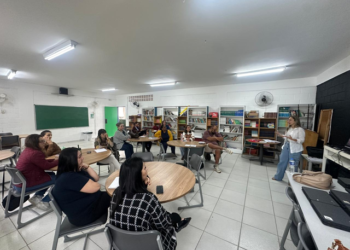 Formação fortalece atuação dos coordenadores escolares da rede municipal de Ilhabela