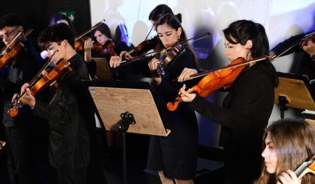 Intercâmbio cultural leva alunos das oficinas musicais da Fundaci para apresentações na Serra da Mantiqueira