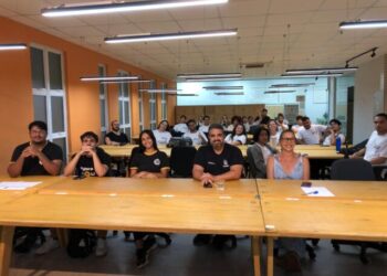 Mãe solo de Ilhabela muda de vida após qualificação em tecnologia e conquista o primeiro carro