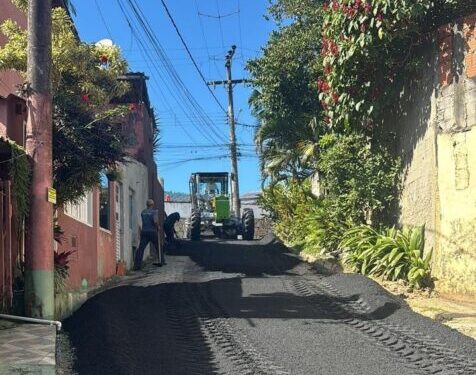 Buraco do Morcego recebe recapeamento asfáltico e ganha mais segurança para moradores