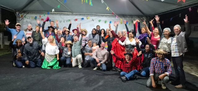 Festa julina do Projeto Melhor Idade em Ação reúne cerca de 280 pessoas em Ilhabela