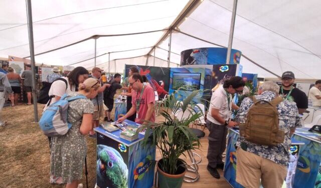 Ilhabela leva turismo de natureza ao Reino Unido na maior feira de observação de aves do mundo