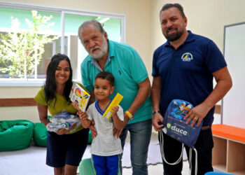 Prefeito Toninho Colucci dá início ao maior concurso da Educação já realizado em Ilhabela