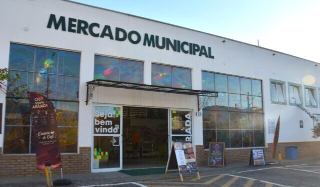 Prefeitura de Ilhabela e Associação Comercial fortalecem Mercado Municipal como novo polo gastronômico da cidade