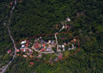 Prefeitura de Ilhabela entrega novos títulos de regularização fundiária aos moradores dos núcleos Costa Bela e Rodamonte