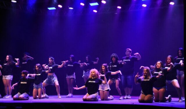 XXI Mostra de Dança de Ilhabela terá dois dias de apresentações gratuitas no Centro Cultural da Vila neste fim de semana