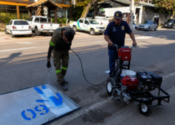 Ilhabela cria novas vagas de estacionamento para idosos e pessoas com deficiência no Itaguassú