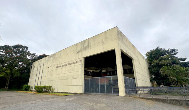 Justiça determina demolição de imóveis a pedido do Ministério Público de Ilhabela