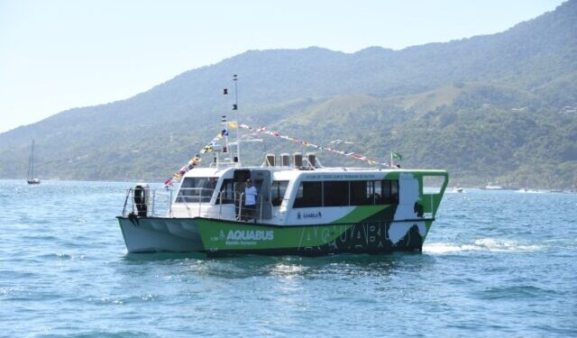 Operação do Aquabus é retomada em Ilhabela nesta sexta-feira (7)