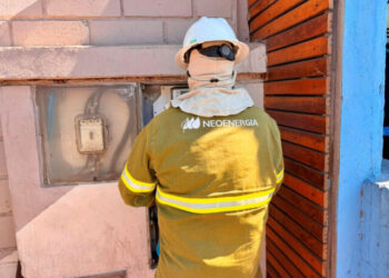 Comércios em Ilhabela desviaram energia suficiente para abastecer mais de 11 mil imóveis por um mês