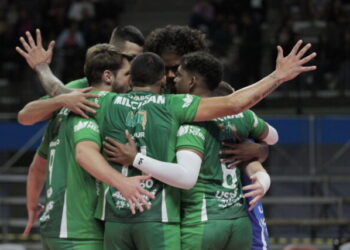 Ilhabela Milclean Vôlei estreia em casa pelo Paulista e convoca torcida para primeira partida no Ginásio Oscar Schmidt