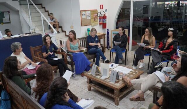 Ilhabela promove quinto encontro do Clube do Livro com obra de Bartolomeu Campos de Queirós