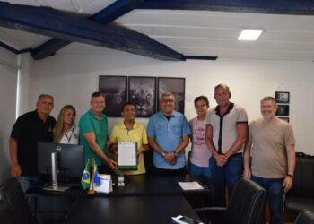 Prefeitura de Ilhabela entrega Projeto de Lei da LOA 2027 à Câmara Municipal